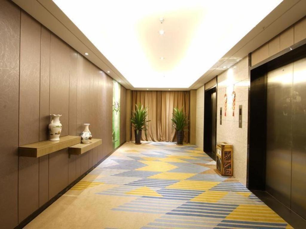 Greentree Inn Fujian Fuzhou Software Park River View Business Hotel Buitenkant foto